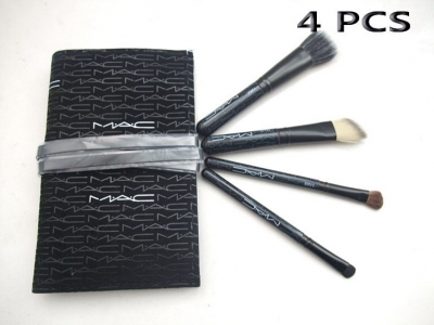 MAC Store Make up 4 Pcs Brush Set Outlet Sale